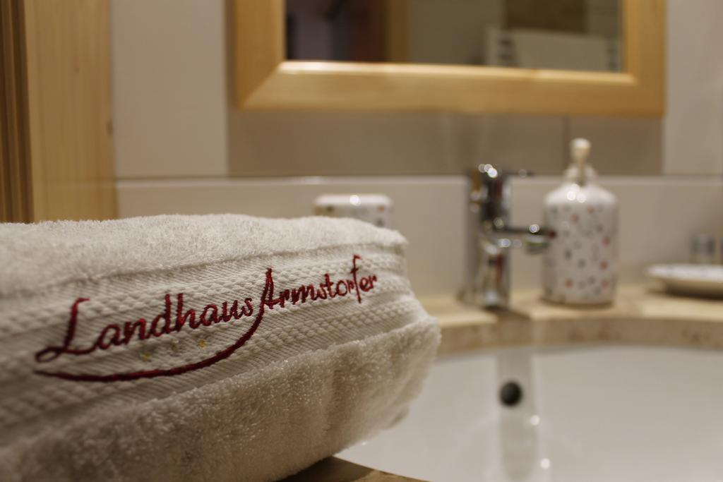 Landhaus Armstorfer Puch bei Hallein Bagian luar foto